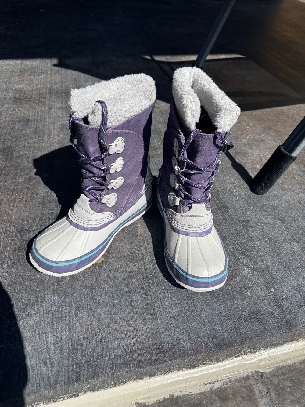 L.L.Bean Women’s Insulated Waterproof Snow Boots – Purple/Gray - 6